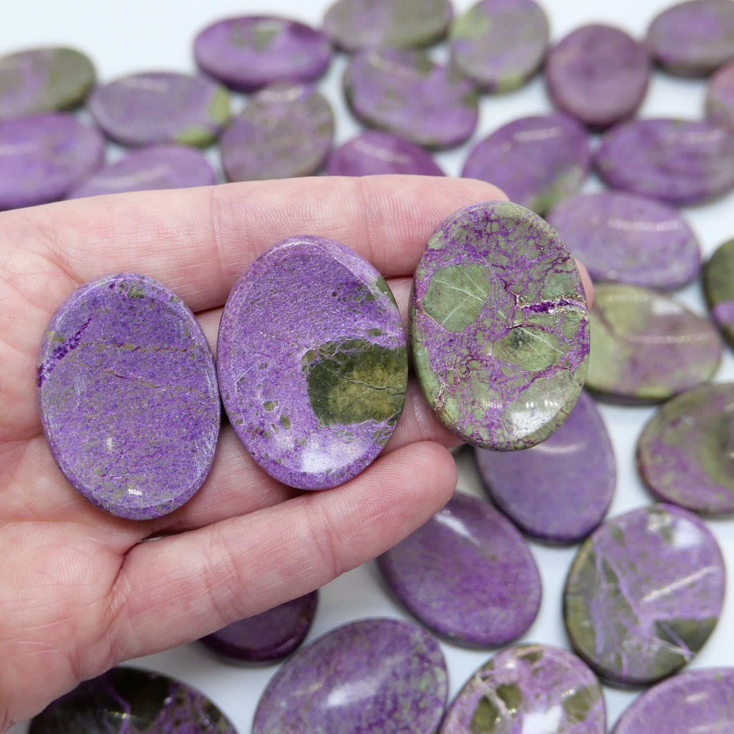 Stichtite Worry stone